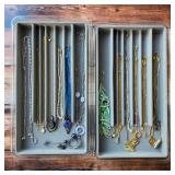 Jewelry and vintage jewelry / Necklaces