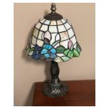 Tiffany-style Stained Glass Table Lamp 