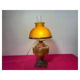 Stunning Vintage Aladdin Amber Table Lamp