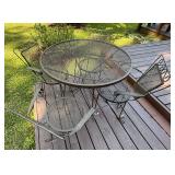 Outdoor Table & Chairs