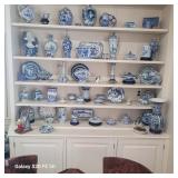 Assorted Delft Items