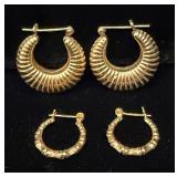 14K YG Two Pair Of Ribbed Hoop Earrings