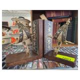 WED WEEKLY #3 LOTS OF SILVER ANTIQUE BOOKS COLLECTIBLES BRAS