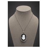Cameo Pendant Necklace With Metal Chain