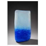 Contemporary hand-blown vase Lapis by Teleflora