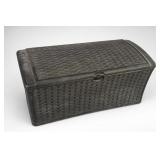 Molded Woven-Pattern Storage Deck Box w Cont