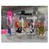 Pepsi / Warner Bros Lot of 4 1982 Tunes Glasses