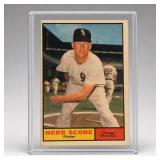 1961 Topps #185 Herb Score Card