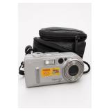 Sony Cyber-shot DSC-P9 Camera & Case