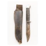 Lot of Fixed-Blade Knife with Leather Sheath