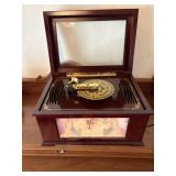 Mr Christmas animated music box w 10 discs