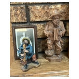 Flautist figurine, Carved wood figurine