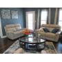 RAYMOUR & FLANIGAN Leather Living Room Suite 