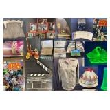 SISTERS IN CHARGE ONLINE AUCTION, HAUPPAUGE NY - STAR WARS, COMICS, URANIUM, RETRO GAMES & MORE!!