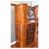 20.5" W x 10" D x 36.5" H