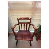 Cushman Colonial Brandywine Manor Armchair