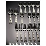 Wallace Southwest 18/10 Stainless Steel Flatware Set – Concho Motif, 71 Pcs