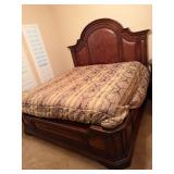 Haverty Mahogany Bedroom suite King Bed