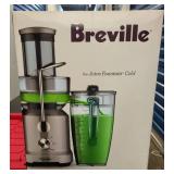 WST020 (1) Unused Breville "The Juice Fountain Cold".