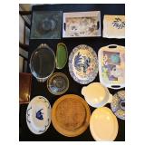 EAT055 - Assorted Serving Trays and Platters 