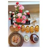 EAT096 - Assorted Decorative Art