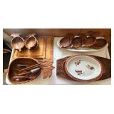 EAT119 - Tropical Wood And Porcelain Serving Dishes