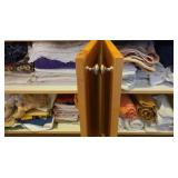 EAT135 - Mystery Lot Towels and Linens 