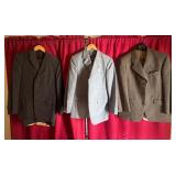 EAT149 - Second multi lot of textured business suits 