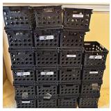 EAT362 - Small Black Storage Containers