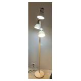 PPM018 Tall White Metal Floor Lamp
