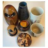 EHE061 - Multi lot of pottery and other handcrafted figures 