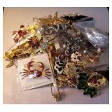 EHE412 Costume Jewelry Mystery Lot #4
