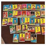 EHE413 Assorted Vintage Basketball Trading/Collectible Cards