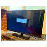 KVS080 - 33” Insignia Monitor/TV