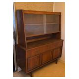 EFF173 - Mid-Centry Modern Hutch