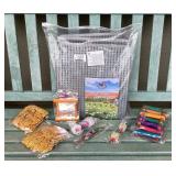 MMC141 Chicken Nesting Pads & Toys New