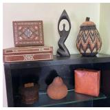 AKC009 - Collection of Vintage Mostly Miniature Folk Art Collectibles