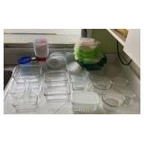 AKC026 - Lot of Kitchen Food Storage Items - Glass & Plastic Containers
