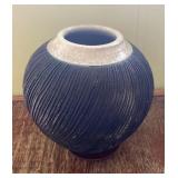 AKC059 Beautiful Vintage Raku-Fired Vase Textured Body & Crackle Glazed Neck w/Koa Wood Base
