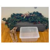 VBB118 Christmas Garland - Pine Cones, Ornaments, Ribbon Bows
