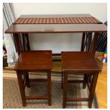 VBB178 Wood Breakfast/Bar Table w/ Drop-leaf Set with Two Stools & Table Runner