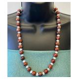 VBB516 Red Jasper & Frosted Crystal Beaded Necklace – Elegant Earth Tone Gemstone Style Necklace