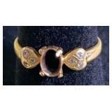 VBB524 Vintage 18k? Yellow Gold, Central Oval Setting Flanked by Small Heart Motif