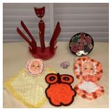 MCJ027 Vintage Cat Slipper Rack, Decoupage Plate, Crocheted Doll Faces & Tin Toy
