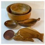 FHM122 - Vintage Wooden Serving Pieces Bundle 