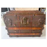 FHM170 - Antique Steamer Trunk
