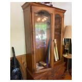 Gun glass case, made of Maple