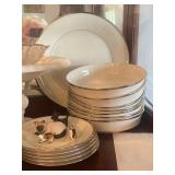 Limoges L Bernardaud & Co gold plated Monte Carol cups saucers