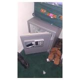 TWO ESTATE SALES ONE WEEKEND PALMDALE AND LANCASTER CA 