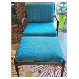 Mid-Century Danish Modern Lounge Chair & Ottoman in Beech & Boucle